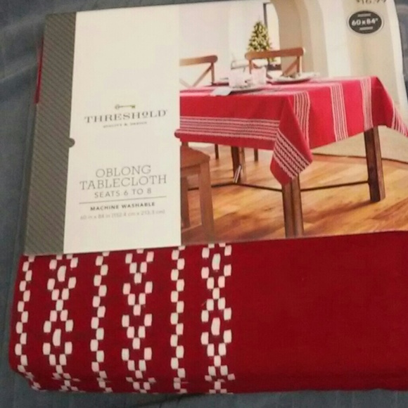 Threshold tablecloth target NWT decor burgundy